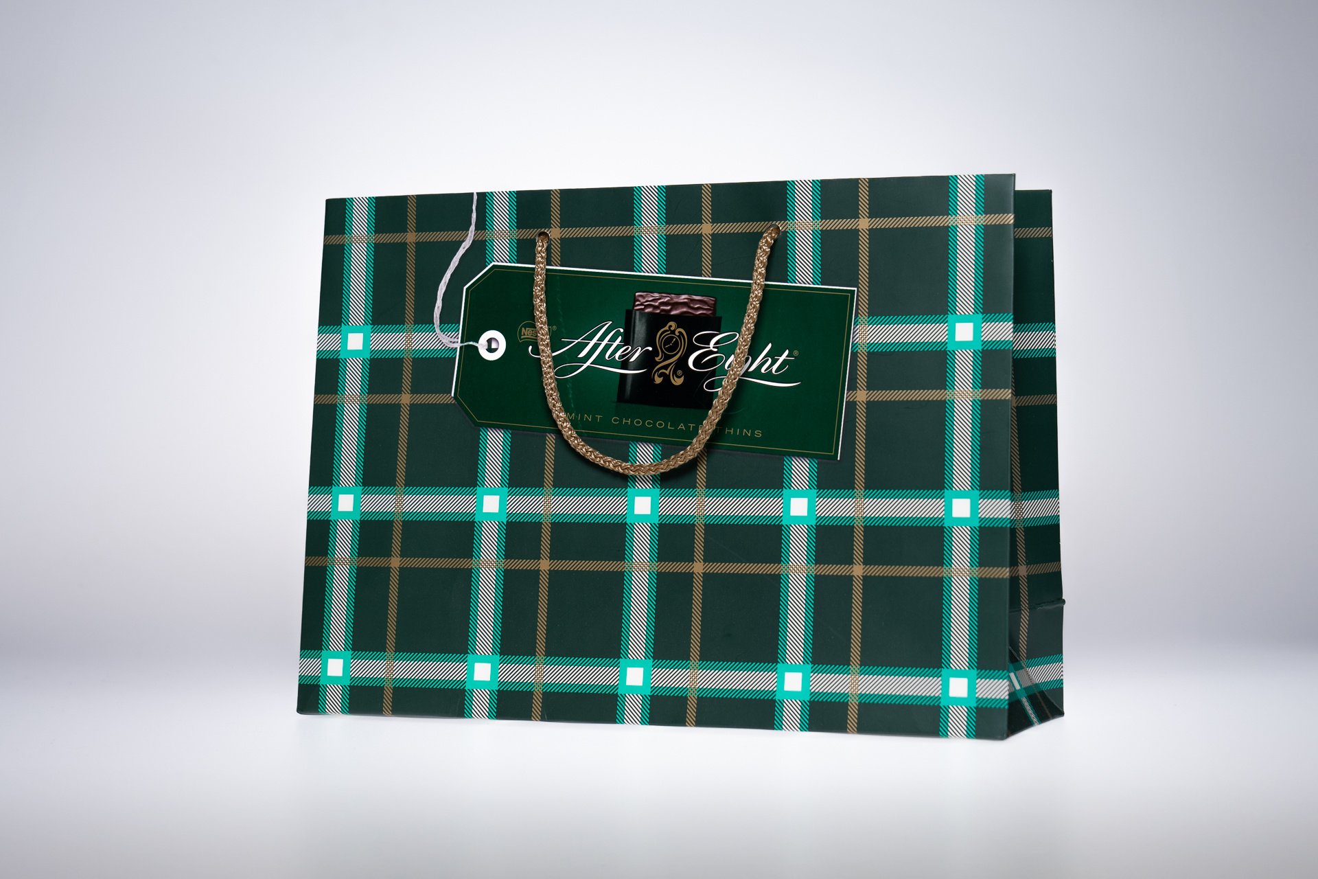 2024-07-03-PROSY-Produktfotos-Papiertaschen-c_PEAKMEDIA_Dominik_Zwerger-A0109003-web-1